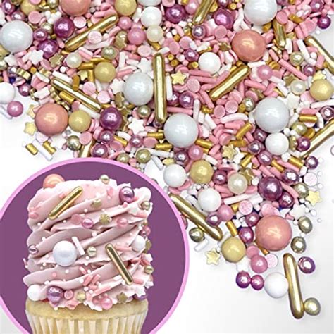 Best Gold Sprinkles For Cake According To Bakers