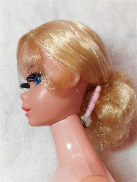 Vintage Talking Mute Blonde Nape Curl Barbie Big Eyelashes Ebay