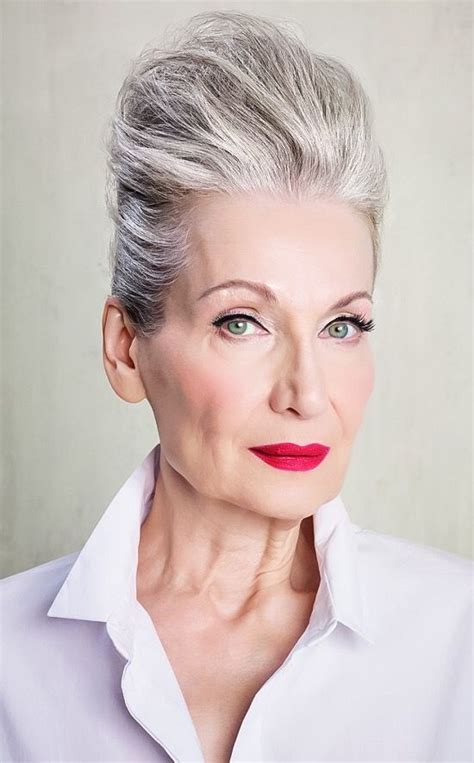 Makeup Tricks Best Makeup Tips Foundation For Older Skin Makeup Tips