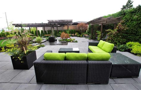 14 Modern Garden Designs And Ideas