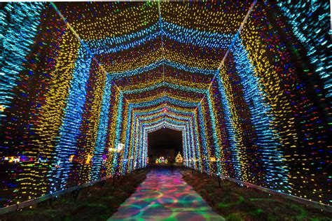 10 Best Christmas Light Displays In Kansas
