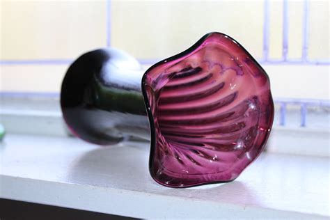 Vintage Purple Glass Vase Swirled Pattern Crimped Rim