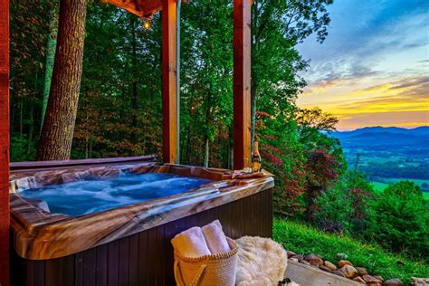 Top 15 Smoky Mountain Cabin Rentals For A Gorgeous Getaway