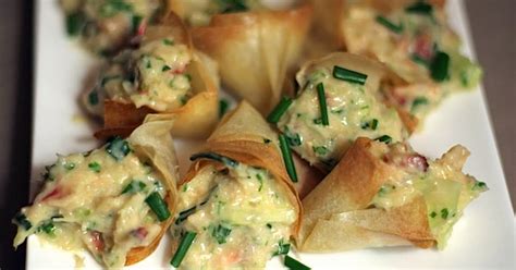 When using filo, be sure you have all the ingredients handy and the oven preheated. 10 Best Crab Appetizer Phyllo Dough Recipes | Yummly