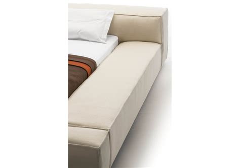 Das design bestimmt den wohnstil und sorgt je nach variante für viel behaglichkeit. Extrasoft Bed Living Divani Bett - Milia Shop