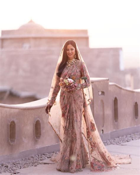 Wedding Outfits For Bride Indian Wedding Dresses Shaandaar Events