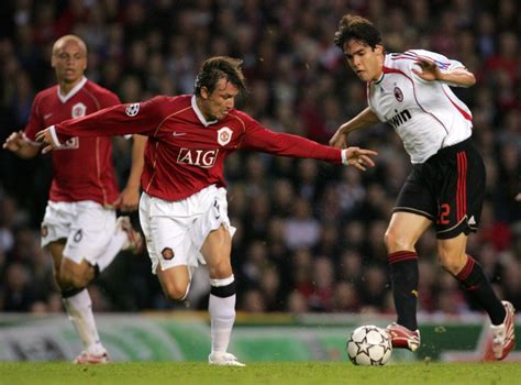 When Ac Milan Legend Kaka Stunned Manchester United In The Champions