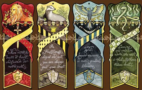 Kann man doch ganz einfach selber machen. Hogwarts houses bookmarks by UnripeHamadryad.deviantart ...