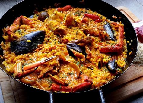 What Is Paella Spains Most Famous Dish Paellita The Easy Paella