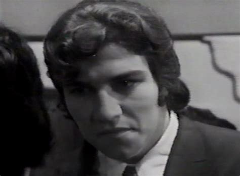 Tarcísio meira, que leva o nome de batismo tarcísio magalhães sobrinho, é um ator brasileiro consagrado na televisão, teatro e cinema. Expirados.com.br: DVD Novela: Irmãos Coragem - 1970