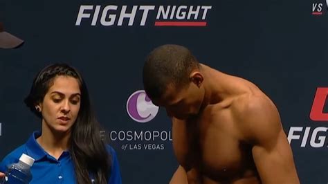 This Woman Shamelessly Ogling Ufc Fighters As They Disrobe Is Living
