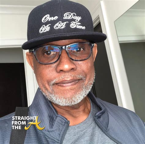 Today the leakes family is in deep pain with a broken heart. Gregg Leakes Issues Public Apology To #RHOA Nene Leakes ...
