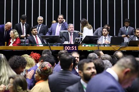 Mp Dos Ministérios 20 Deputados De Partidos Com Ministros Votam Contra Governo Lula Veja Como