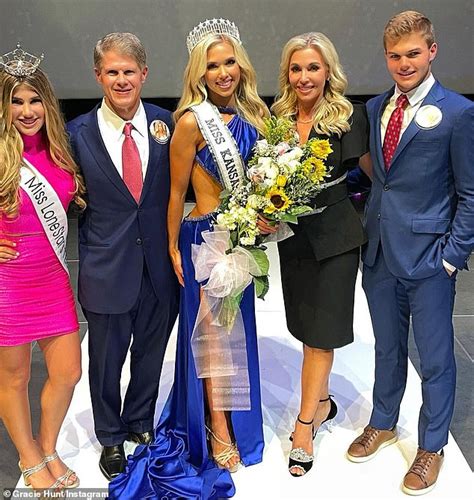 Kansas City Chiefs Heiress Gracie Hunt Worked With A Walking Coach To Prep For The Miss Usa
