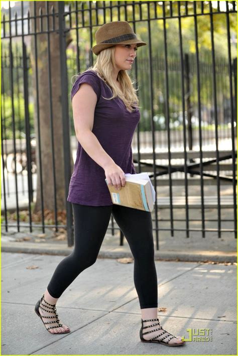 Hilary Duff Gossip Girl Gorgeous Photo Hilary Duff Pictures Just Jared