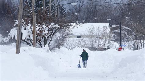 Buffalo Snowfall Expected To Reach Eight Feet