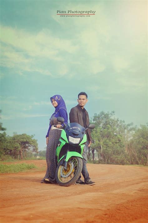 This is one of the reasons why it has become a bit of a trendy thing to do nowadays. Pin di Foto Prewedding Tangerang