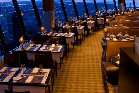 360 The Restaurant At The Cn Tower In Toronto On Dining Room Dirona