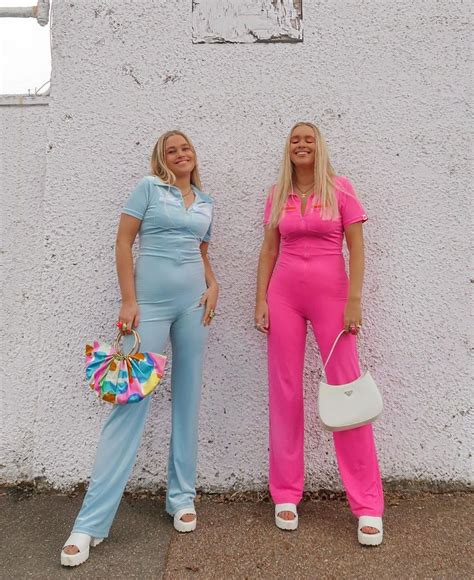 Olivia And Alice On Instagram Peachy 💘💘 Colourful Outfits Fashion