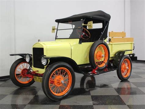 Fully Restored 1925 Ford Model T Roadster For Sale
