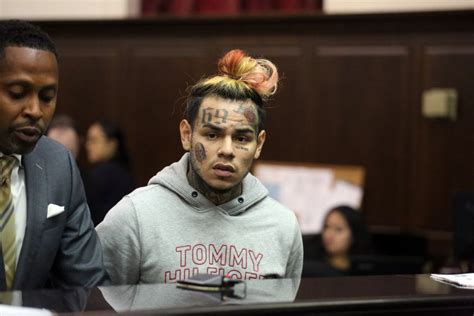 Accused 9 Trey Bloods Expected To Go To Trial Tekashi69 Will Likely