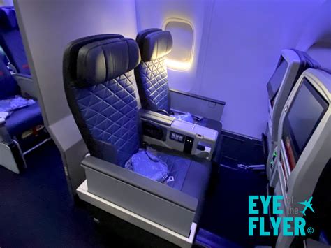 Delta Premium Select Seats 22a 22b Comfort Plus 767 400 Review Eye Of