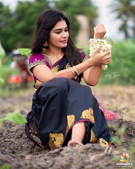 Dharsha Gupta Photos Tamil Actress Photos Images Gallery Stills