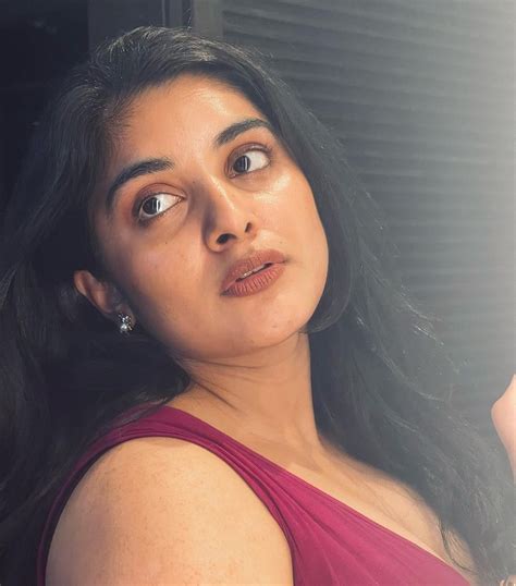 South Actress Nivetha Thomas Looks Gorgeous In Latest Instagram Post