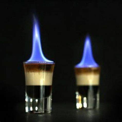 Тёртая цедра от половины лимона. Bonfire Night Cocktail Drinks Recipes for Burns Night, Guy Fawkes Cocktails | Cocktail drinks ...