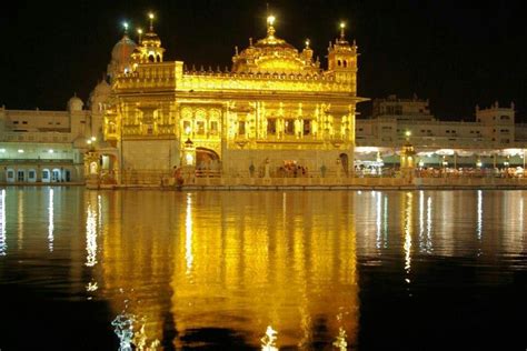 Golden Palace In Punjab India North India Tour Golden Temple Amritsar