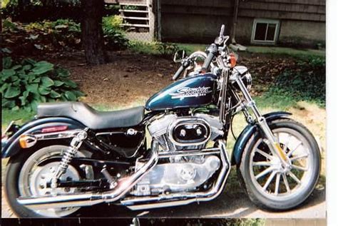 This is a hugger model for someone who needs a bike that is a bit lower and both feet will touch not just your toes! 2001 Harley-Davidson® XL883H Sportster® 883 Hugger® (jade ...