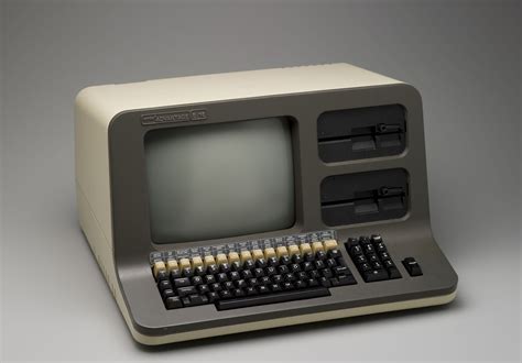 Imagem De Computadores Antigos