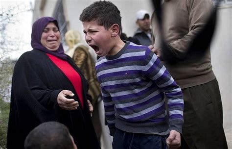 Sikap saya yang tegas soal palestina ini tampaknya mengagetkan sejumlah kalangan. Ratusan Tentara Israel Serbu Al Aqsa, Muslim Hanya Bisa ...