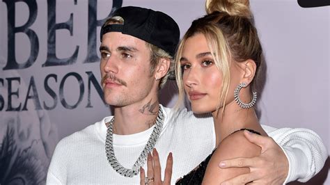 Hailey Bieber Gets ‘really Annoyed At Justin For This Random Reason