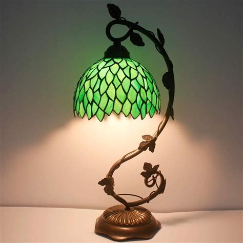 Green Wisteria Lamp In 2022 Tiffany Style Table Lamps Stained Glass Table Lamps Stained