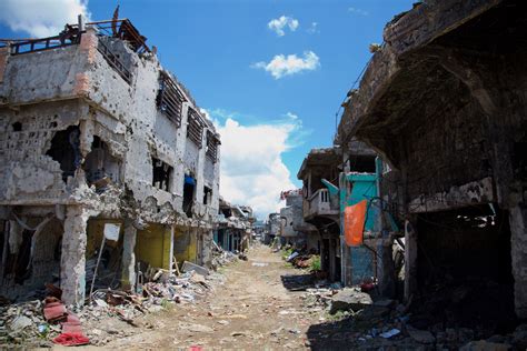 Welcome to the marawi google satellite map! The New Humanitarian | Marawi: Inside the Philippine city ...