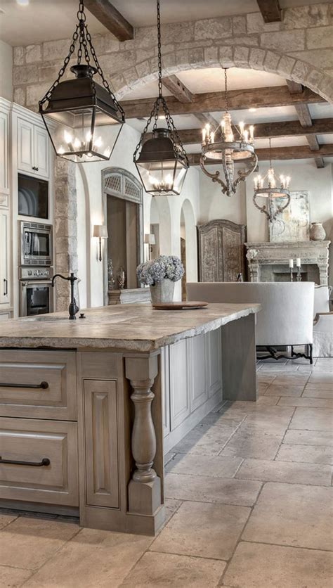 Here are some of the top kitchen remodeling ideas for the year, along with their expected costs and pros and cons of each update. Older Home Kitchen Remodeling Ideas | Roy Home Design