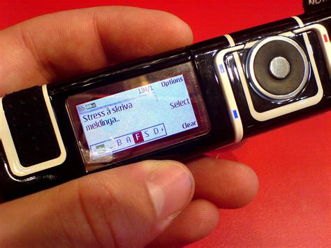 I'm showing, how to use. Once Upon A Time, Malaysians Used To Own These Old Nokia ...