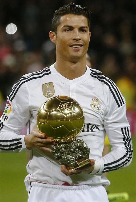 15 Best Cristiano Ronaldo Pictures For Your Gadgets · Inspired Luv