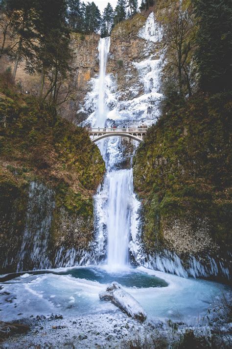 Multnomah Falls Best Photo Spots