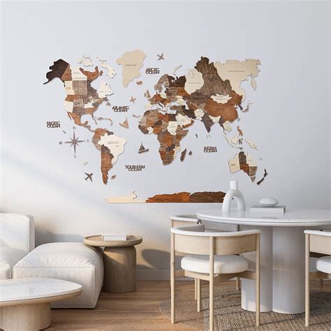 ديكور فني جداري من الخشب ثلاثي الابعاد على شكل خريطة العالم من اوسمتيك
