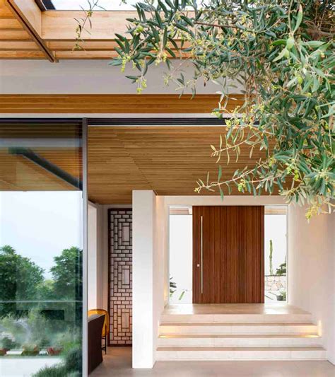 Relaxed Resort Style Home On Mallorca By Saota Interiorzine