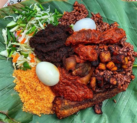 8 Mouth Watering Photos Of Waakye That Will Tempt Your Taste Buds Bra