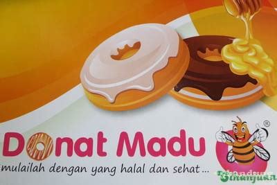 Every shape, any size and irresistibly delicious— each bite will brighten your day. Donat Madu Cihanjuang Cabang Urip Lampung