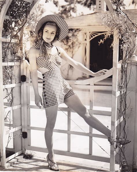 15 Glamorous Pin Ups Of Anne Shirley From Between The Late 1930s And