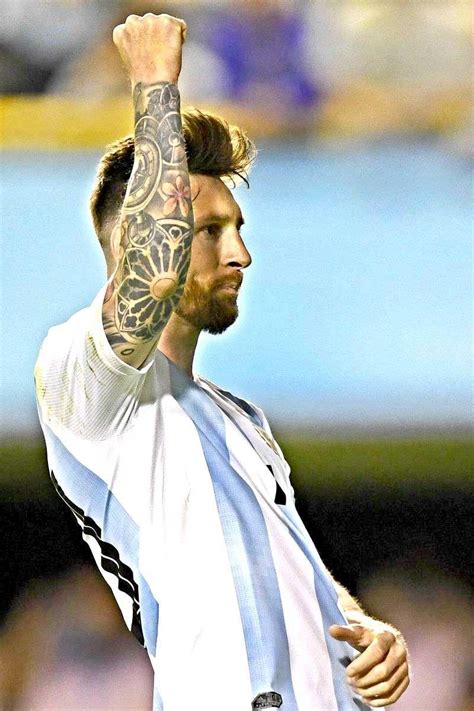 A desktop wallpaper is highly customizable, and you can give yours a personal touch by adding your images (including your photos from a camera) or download beautiful pictures from the internet. Lionel Messi 2020 Wallpapers - Wallpaper Cave