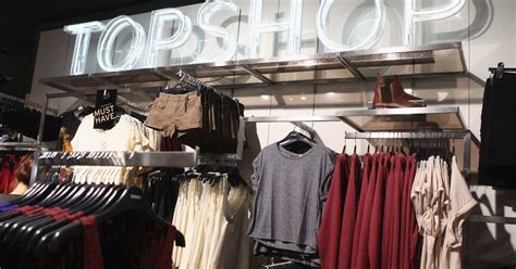 Topshop Stops Ordering Ridiculously Shaped Mannequins After Complaints Huffpost Life