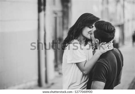 Loving Young Couple Kissing Hugging St 스톡 사진 1277068900 Shutterstock