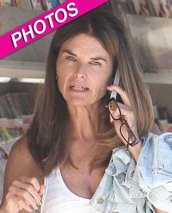 Makeup Free Maria Shriver Shows Off Her Naked Face