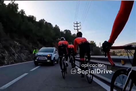 El Vídeo Viral Que Ha Incendiado Las Redes Un Ciclista Arrollado Por